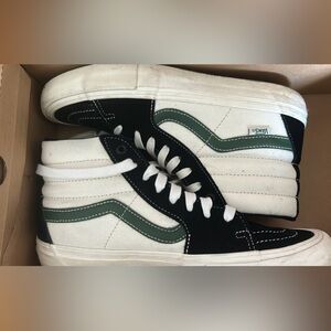 Vans High Top Sneakers Size 10W